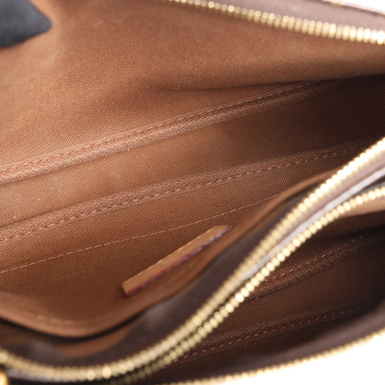 Louis Vuitton Multi Pochette Accessoires Monogram Canvas Handbag in Brown Bruin