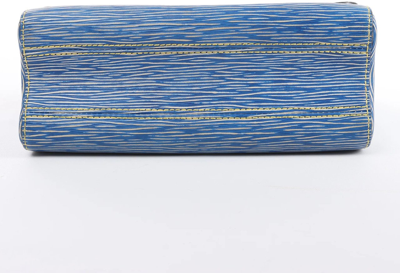Louis Vuitton Twist MM Epi Leather Crossbody Bag in Blue M50271 Blauw