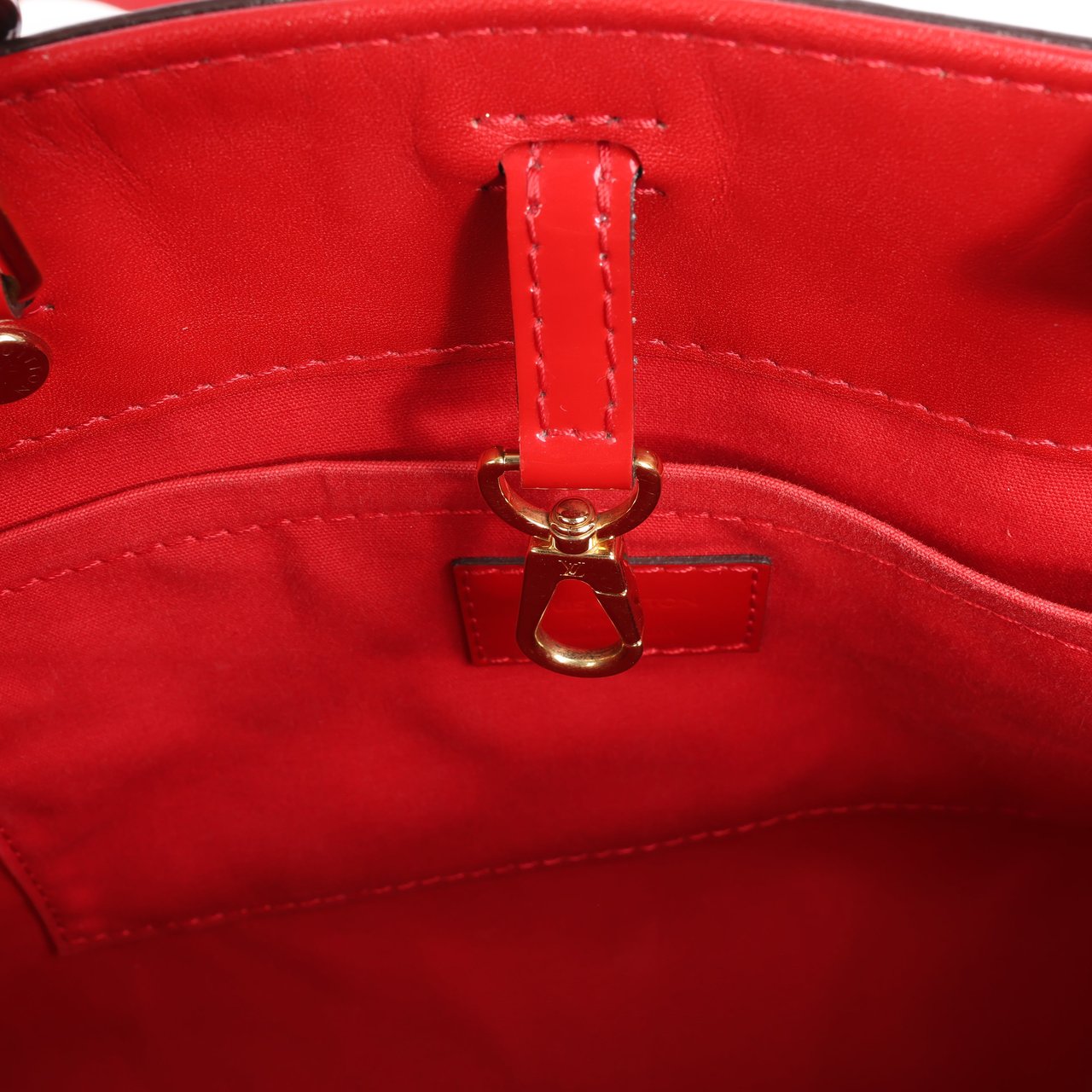Louis Vuitton Vernis Montaigne BB Handbag in Red M50170 Rood