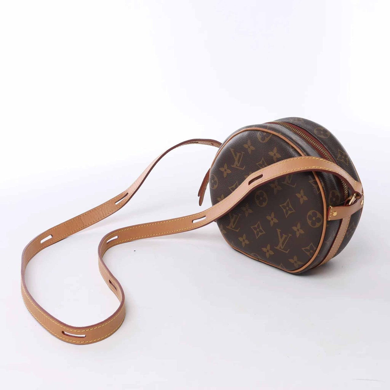 Louis Vuitton Boite Chapeau Souple PM Monogram Crossbody Bag in Brown M45578 Bruin