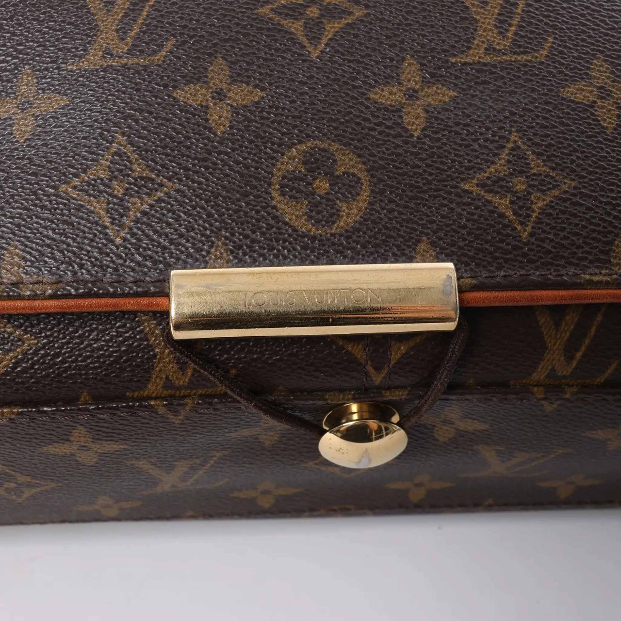 Louis Vuitton Abbesses Monogram Canvas Messenger Crossbody Bag in Brown M45257 Bruin