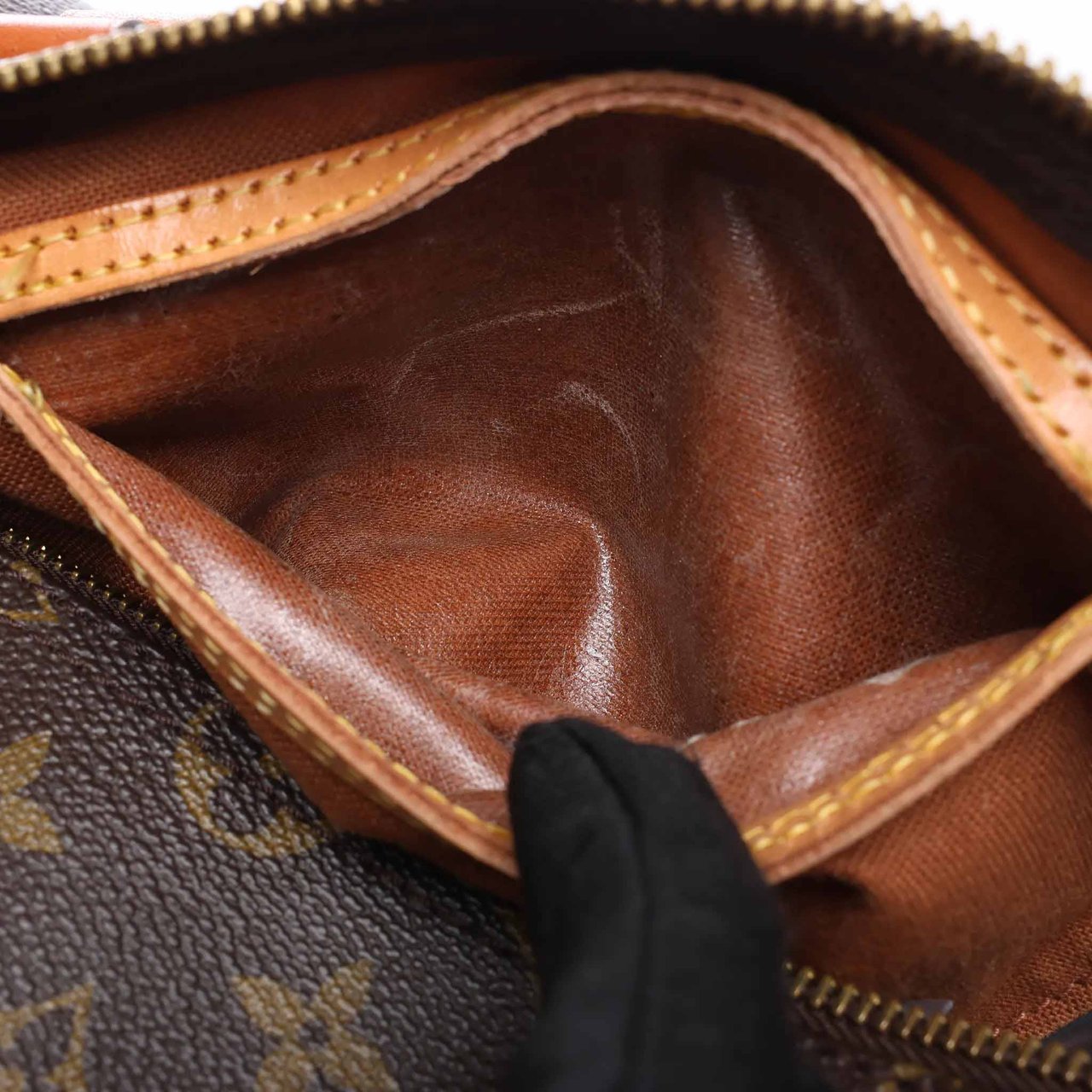 Louis Vuitton Speedy 35 Monogram Canvas Handbag in Brown M41524 Bruin