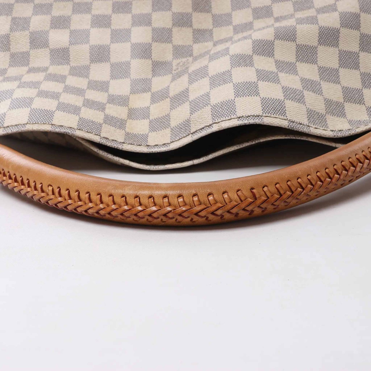 Louis Vuitton Artsy MM Damier Azur Shoulder Bag in Beige N41174 Beige