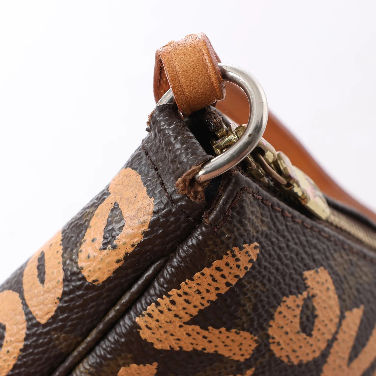 Louis Vuitton Pochette Accessoire Monogram Graffiti Handbag in Brown M92193 Bruin