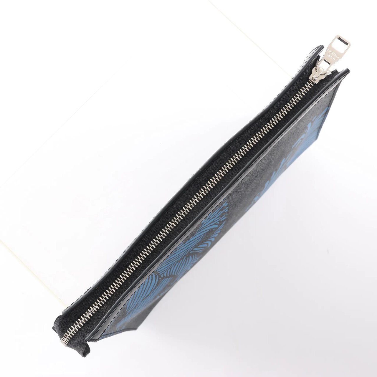 Louis Vuitton Pochette Voyage Damier Graphite Clutch in Black x Blue N62260 Divers