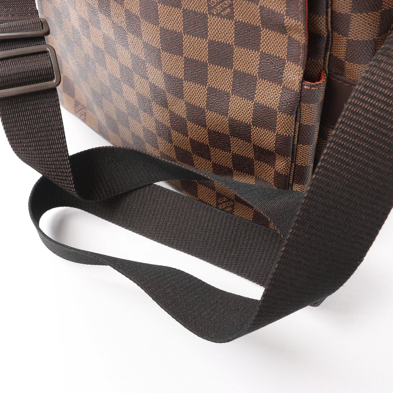 Louis Vuitton Naviglio Damier Ebene Shoulder Bag in Brown N45255 Bruin