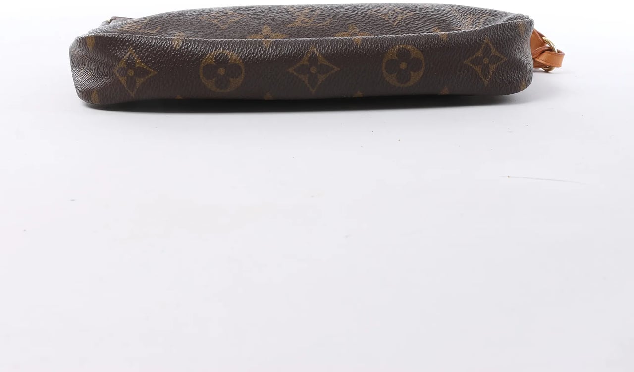 Louis Vuitton Pochette Accessoir Monogram Canvas Handbag in Brown M51980 Bruin