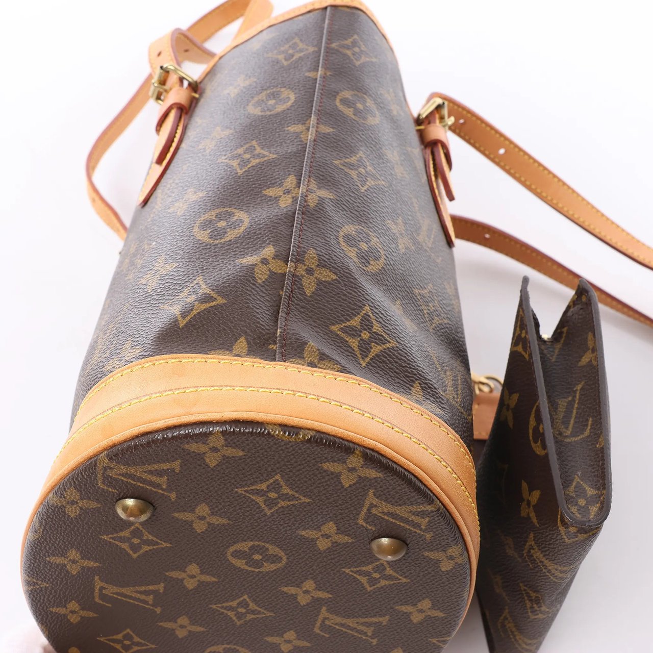 Louis Vuitton Bucket PM Monogram Canvas Shoulder Bag in Brown M42238 Bruin