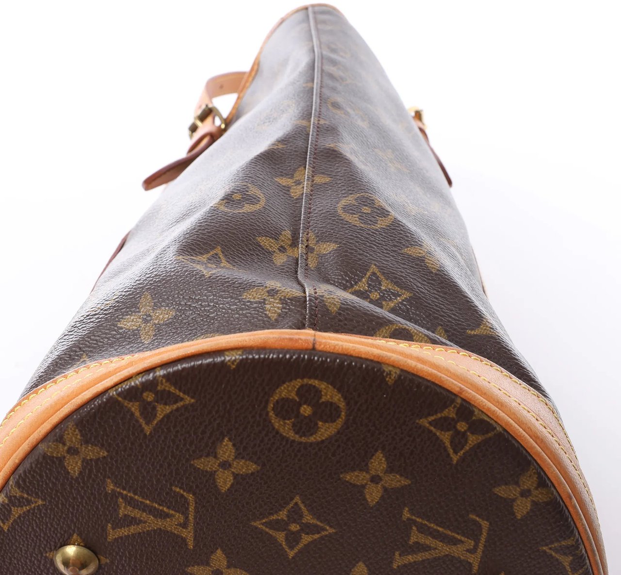 Louis Vuitton Bucket GM Monogram Canvas Shoulder Bag in Brown M42236 Bruin