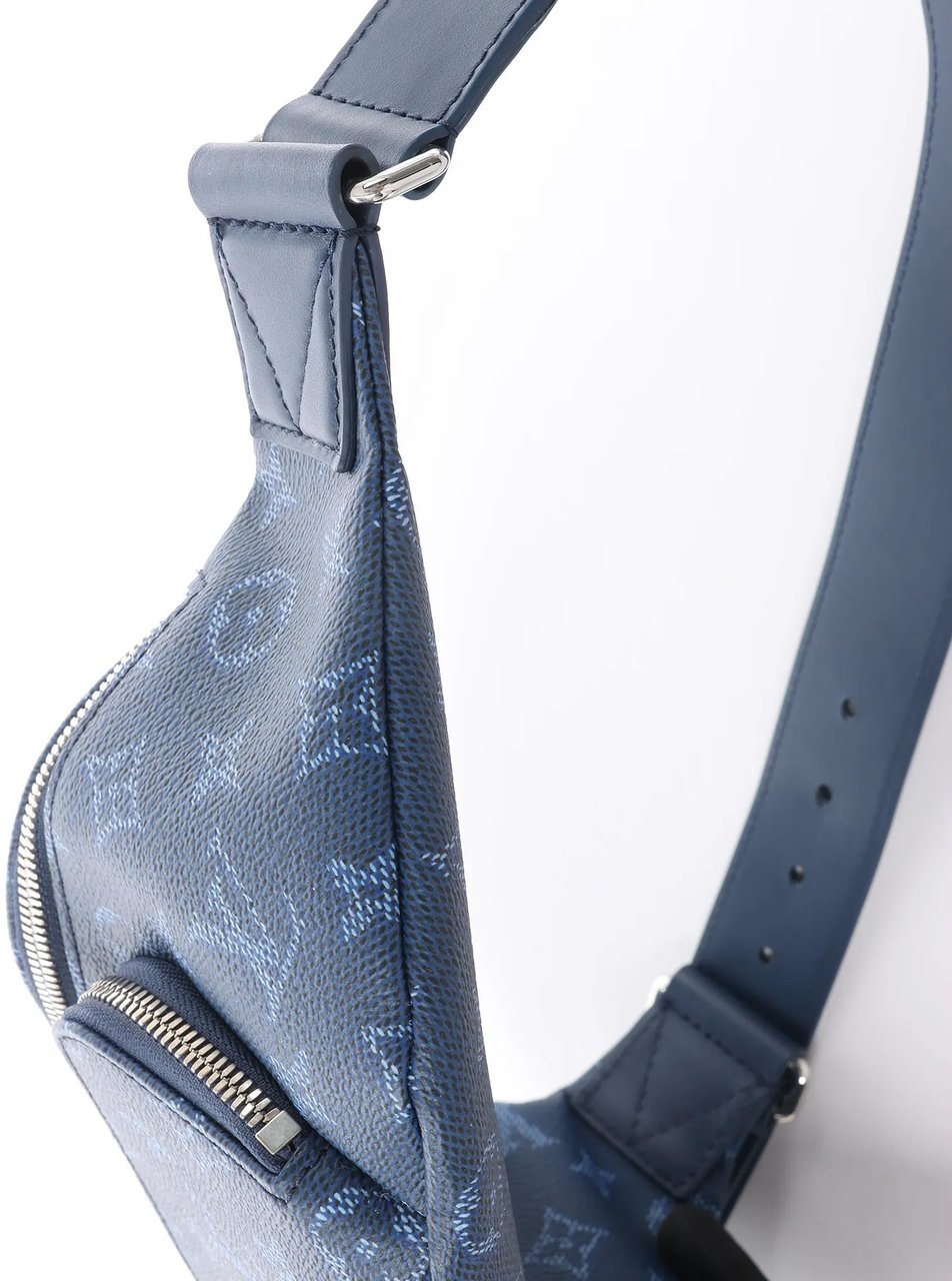 Louis Vuitton Rush Monogram Heritage Belt Bag in Blue M26821 Blauw