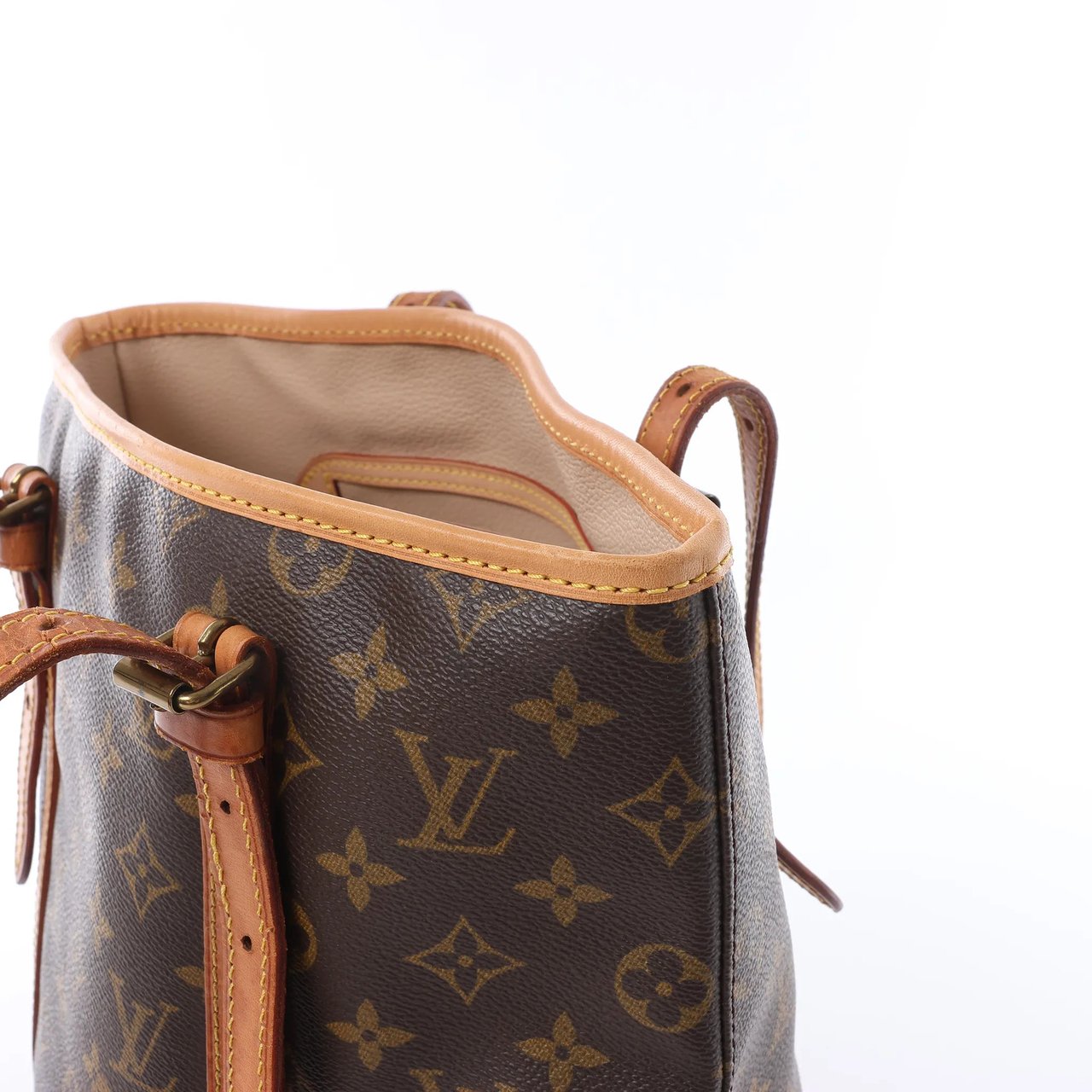 Louis Vuitton Bucket GM Monogram Canvas Shoulder Bag in Brown M42236 Bruin