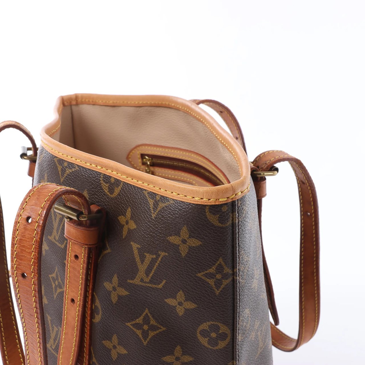 Louis Vuitton Bucket GM Monogram Canvas Shoulder Bag in Brown M42236 Bruin
