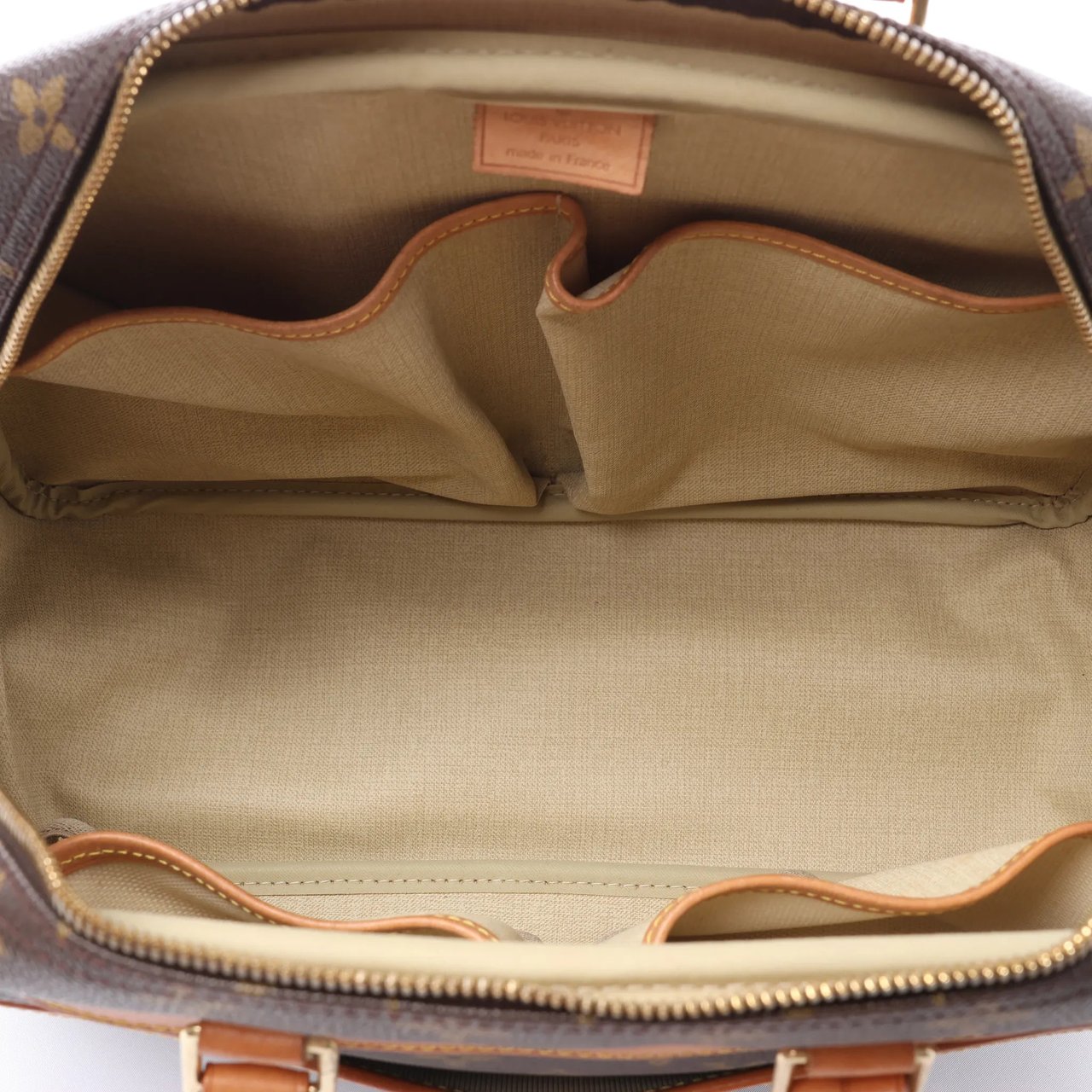 Louis Vuitton Deauville Monogram Canvas Handbag in Brown M47270 Bruin