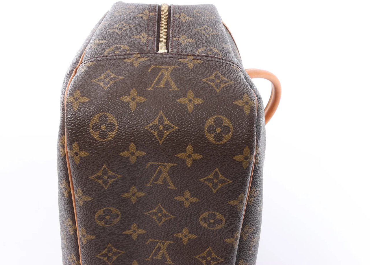 Louis Vuitton Deauville Monogram Canvas Handbag in Brown M47270 Bruin