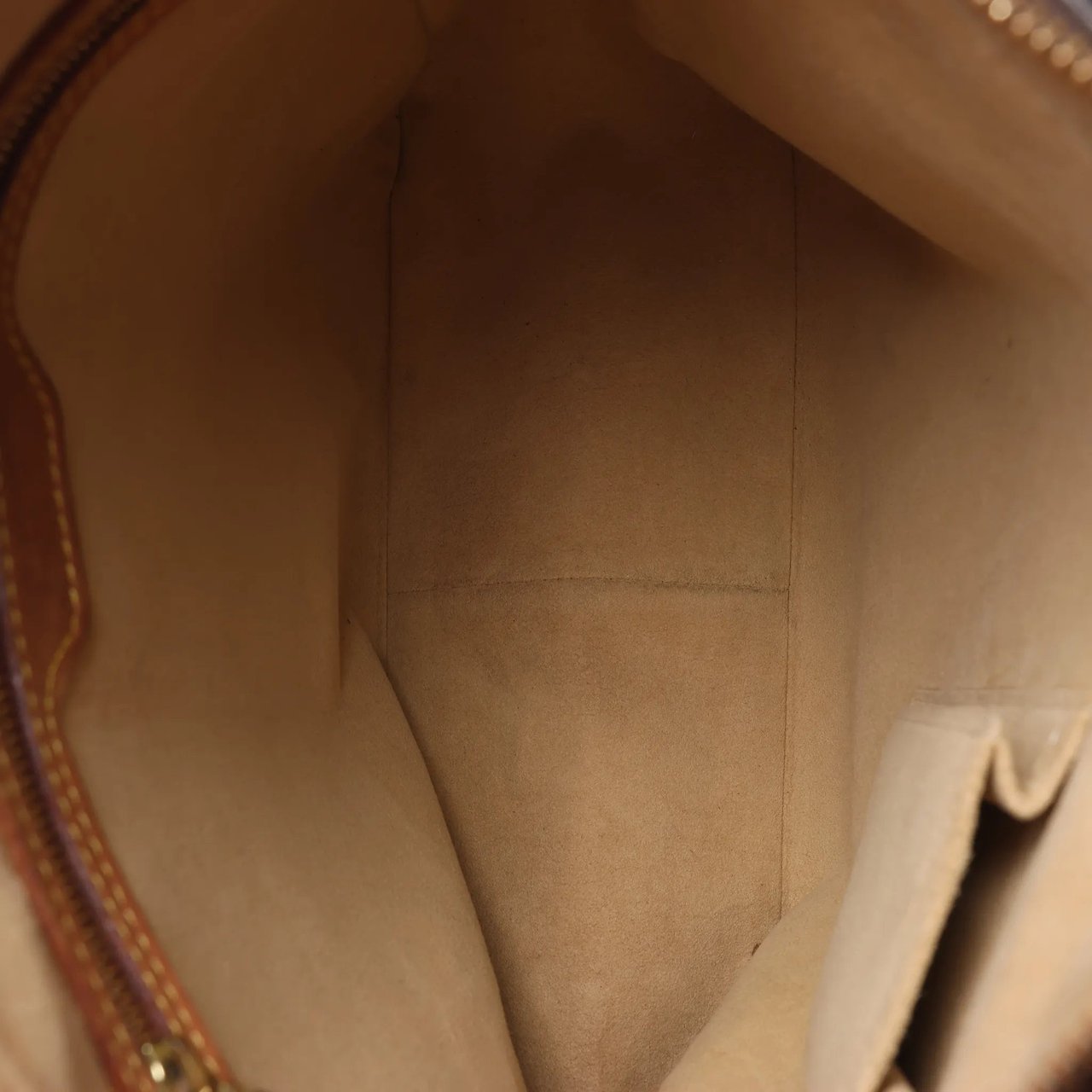 Louis Vuitton Looping GM Monogram Canvas Shoulder Bag in Brown M51145 Bruin