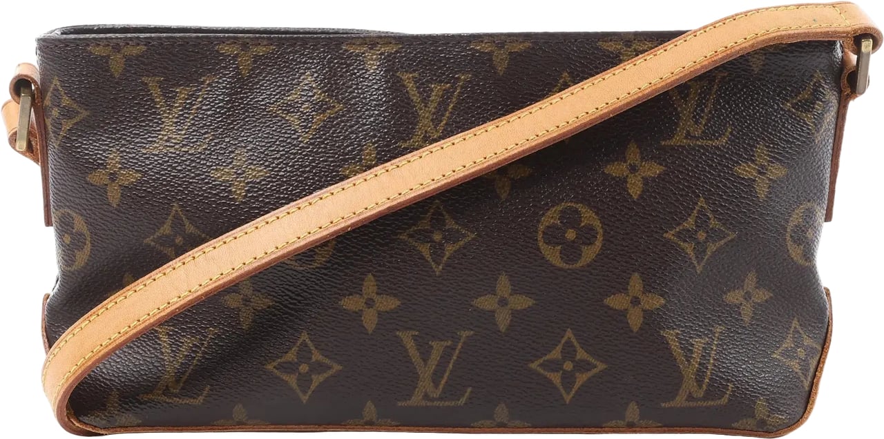 Louis Vuitton Trotteur Monogram Canvas Crossbody Bag in Brown M51240 Bruin