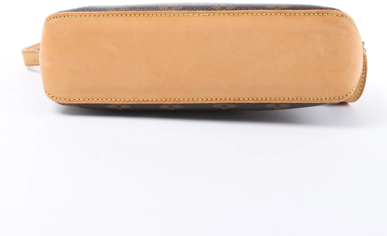 Louis Vuitton Trotteur Monogram Canvas Crossbody Bag in Brown M51240 Bruin