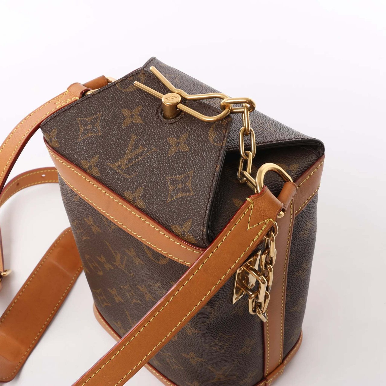 Louis Vuitton Milk Box Monogram Canvas Crossbody Bag in Brown M44877 Bruin