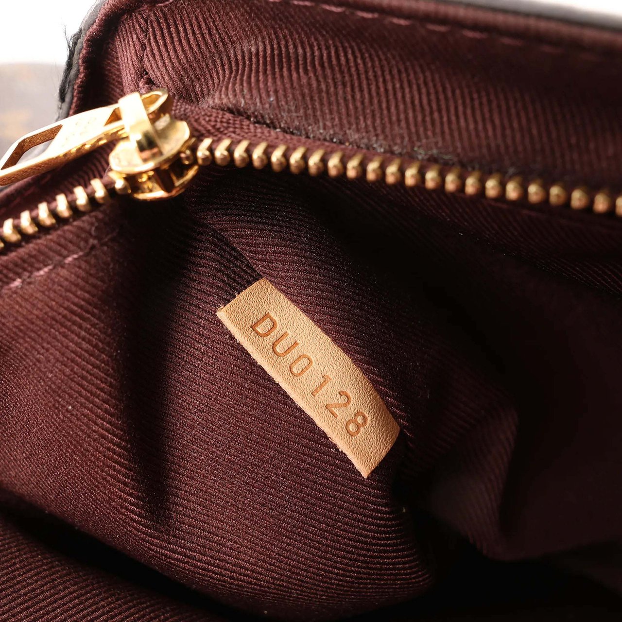 Louis Vuitton Cluny MM Monogram Canvas 2Way Handbag in Brown M42735 Bruin