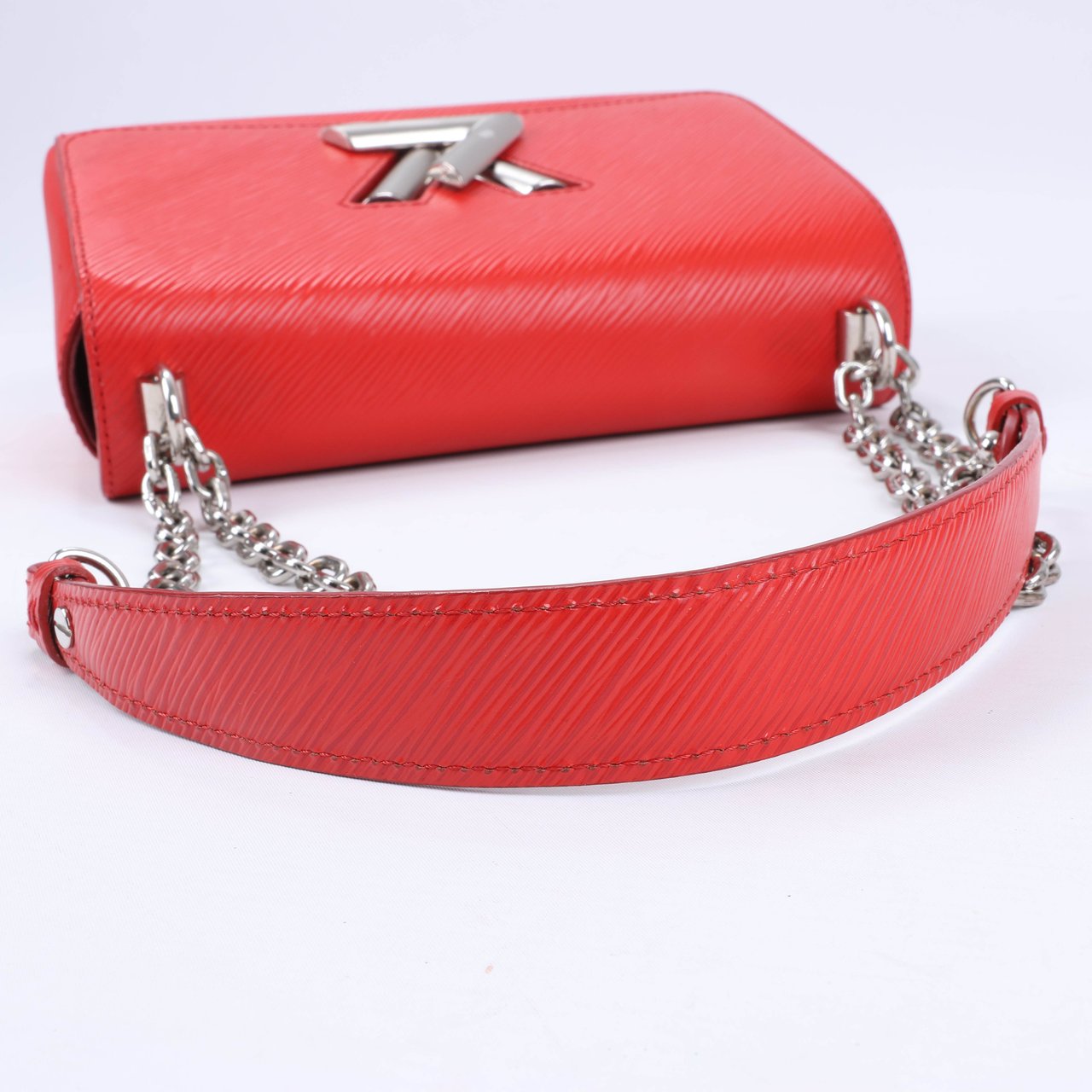 Louis Vuitton Epi Leather Twist Shoulder Bag MM in Red M50523 Rood