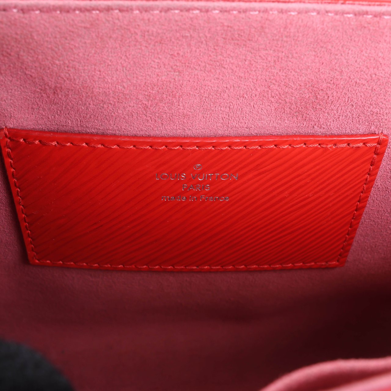 Louis Vuitton Epi Leather Twist Shoulder Bag MM in Red M50523 Rood