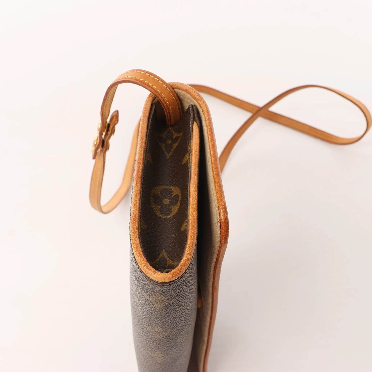 Louis Vuitton Pochette Twin GM Monogram Canvas Crossbody Bag in Brown M51852 Bruin