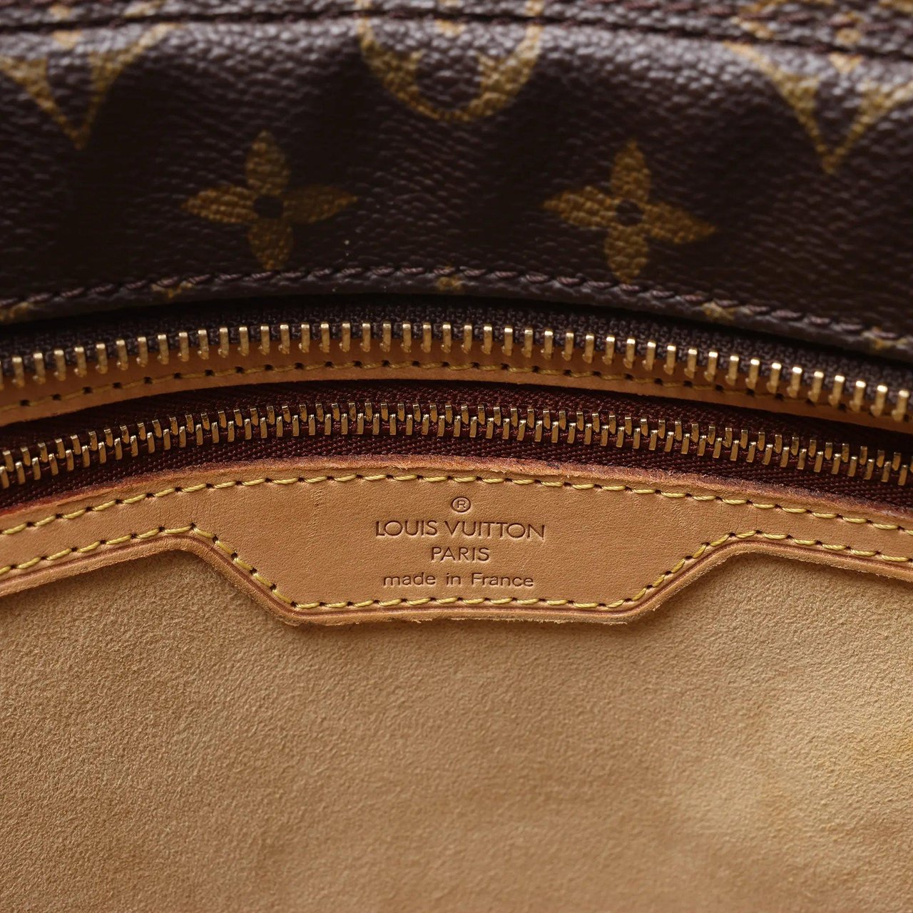Louis Vuitton Luco Monogram Canvas Shoulder Bag in Brown M51155 Bruin