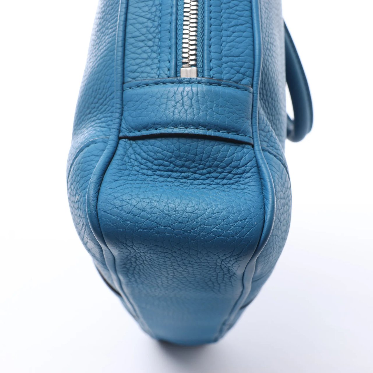 Louis Vuitton Porte Documents Voyages Cuir Taurillon Handbag in Blue M56000 Blauw