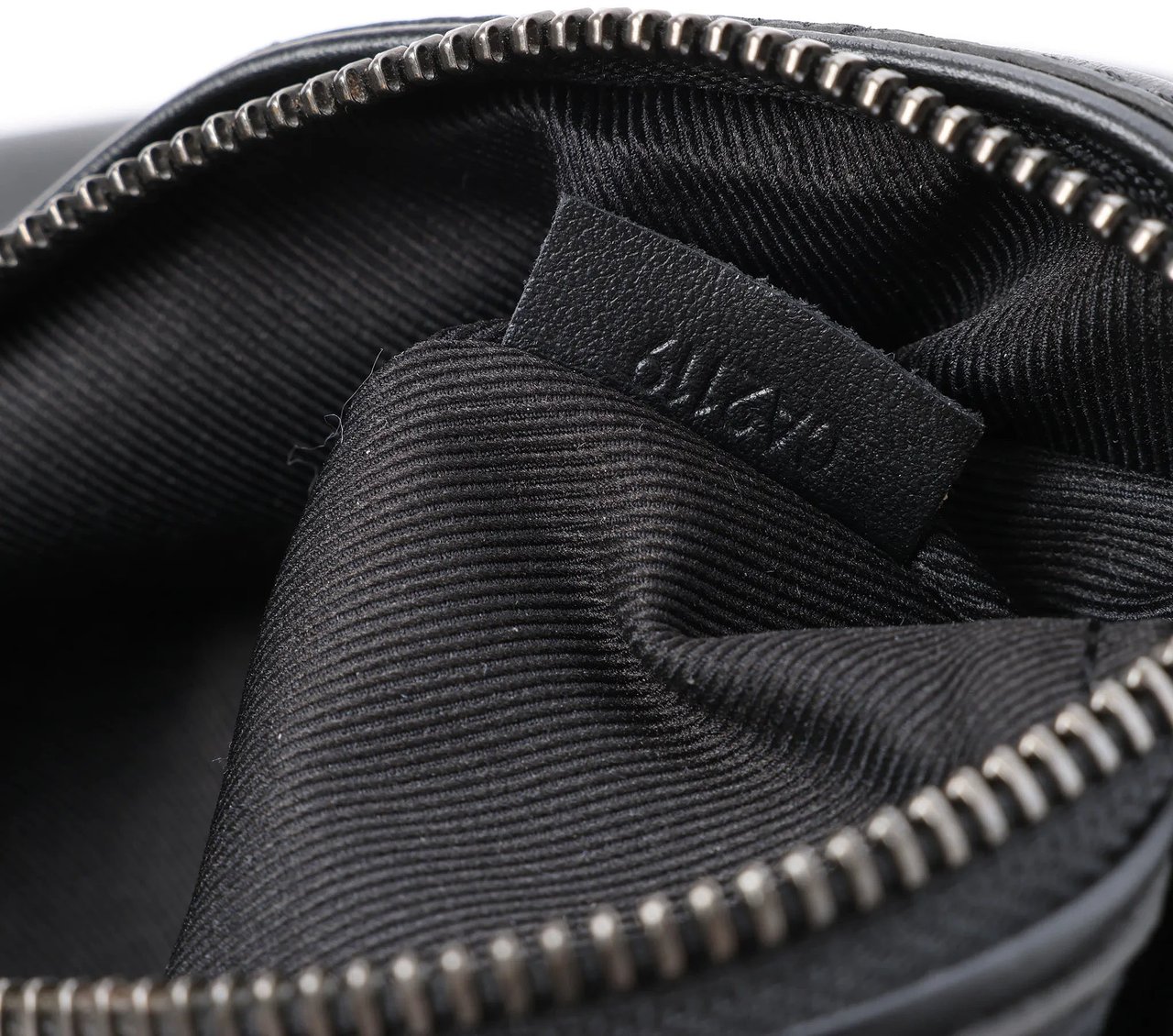 Louis Vuitton Bum Bag PM Discovery Monogram Eclipse Crossbody Bag in Black M46035 Zwart