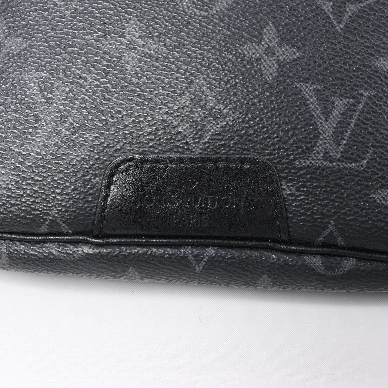 Louis Vuitton Bum Bag PM Discovery Monogram Eclipse Crossbody Bag in Black M46035 Zwart