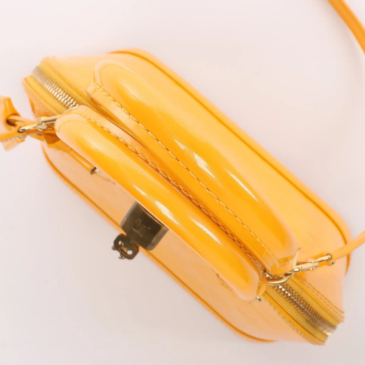Louis Vuitton Alma BB Monogram Vernis 2Way Handbag in Yellow M91697 Geel