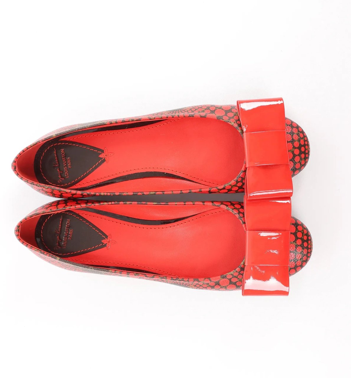 Louis Vuitton x Yayoi Kusama Bow 12 years Leather Polka Dot Ballet Flats in Red x Black, Size 38.5 EU Rood