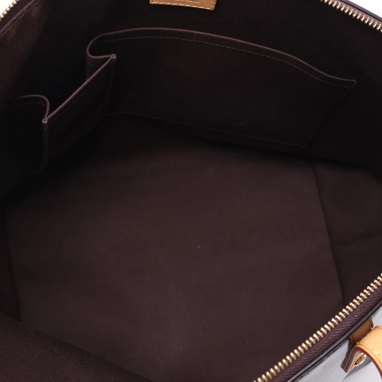 Louis Vuitton Bellevue GM Vernis Leather Shoulder Bag in Burgundy M93589 Divers