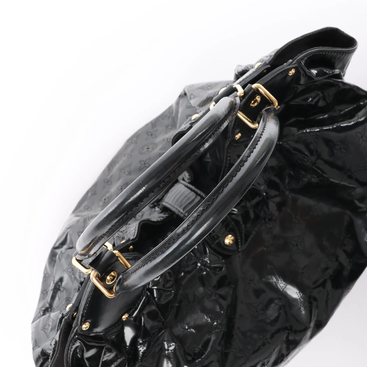 Louis Vuitton Surya XL Monogram Mahina Patent Leather Shoulder Bag in Black M95796 Zwart