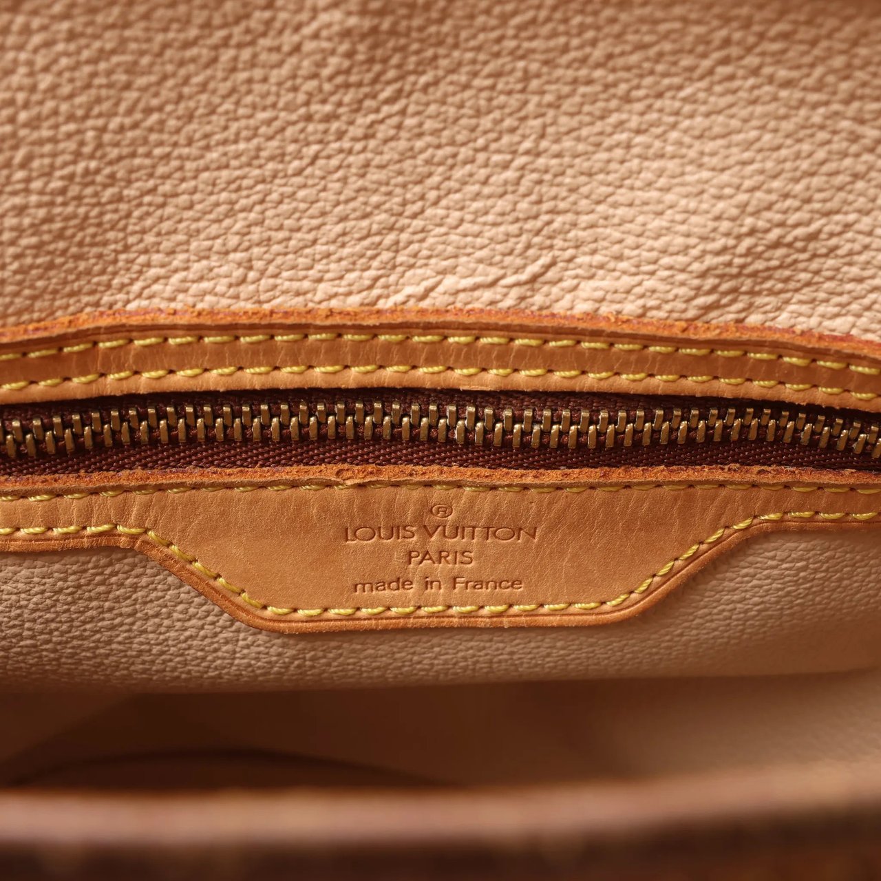 Louis Vuitton Bucket PM Monogram Canvas Shoulder Bag in Brown M42238 Bruin