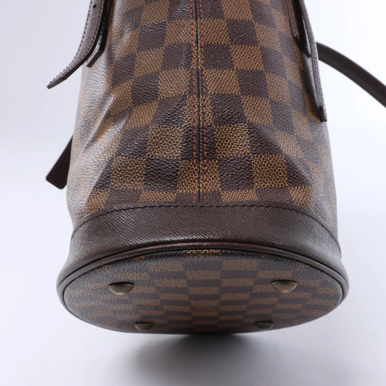 Louis Vuitton Malle Damier Ebene Shoulder Bag in Brown Bruin