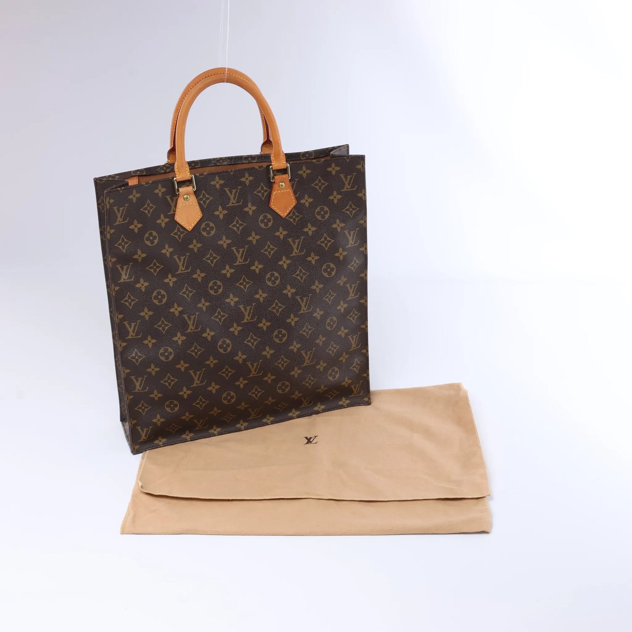Louis Vuitton Sac Plat Monogram Canvas Handbag in Brown Bruin