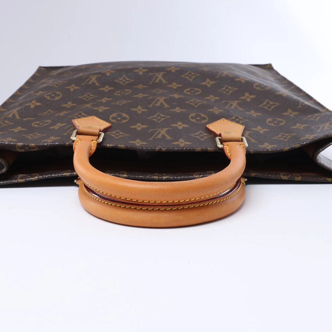 Louis Vuitton Sac Plat Monogram Canvas Handbag in Brown Bruin