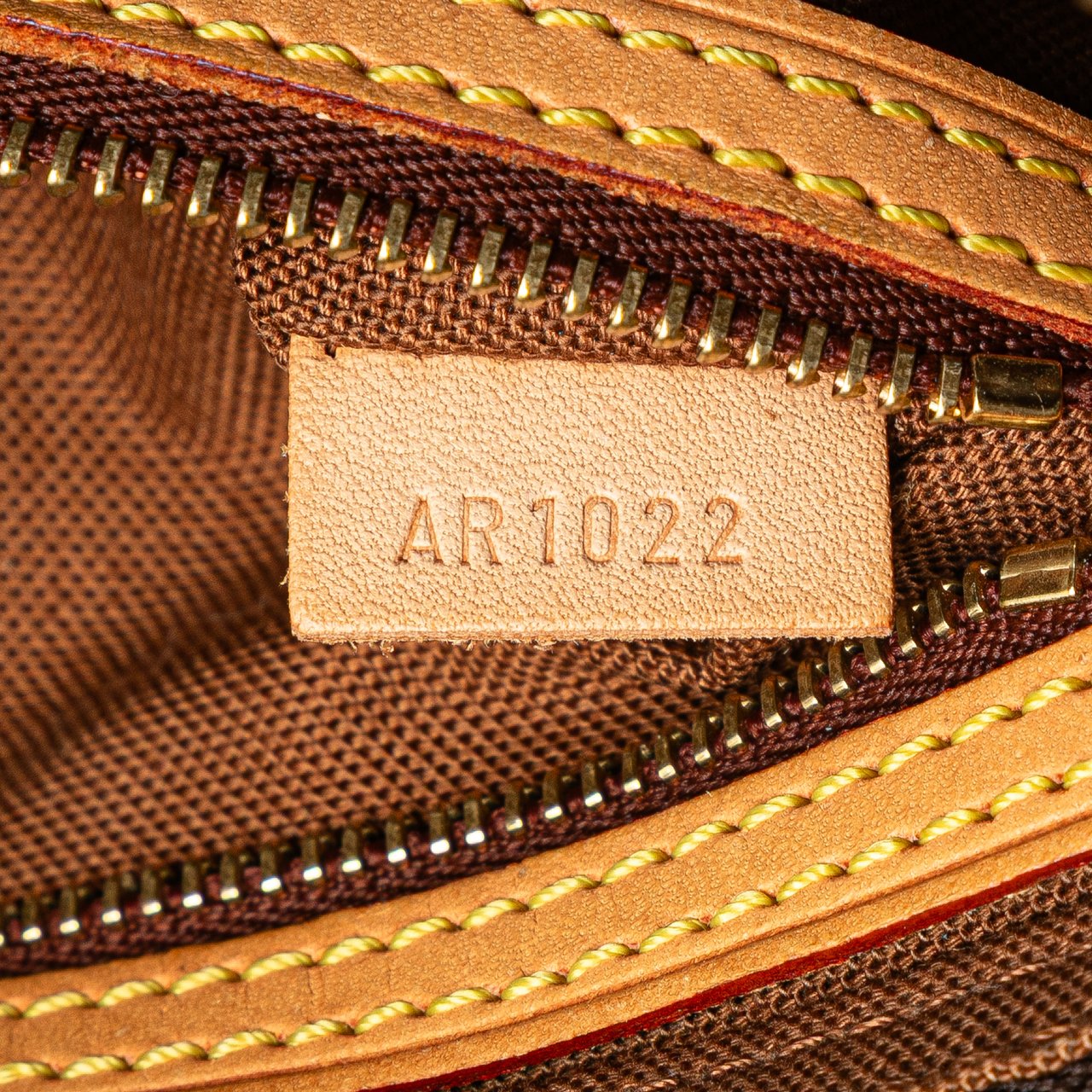Louis Vuitton Monogram Trotteur Bruin