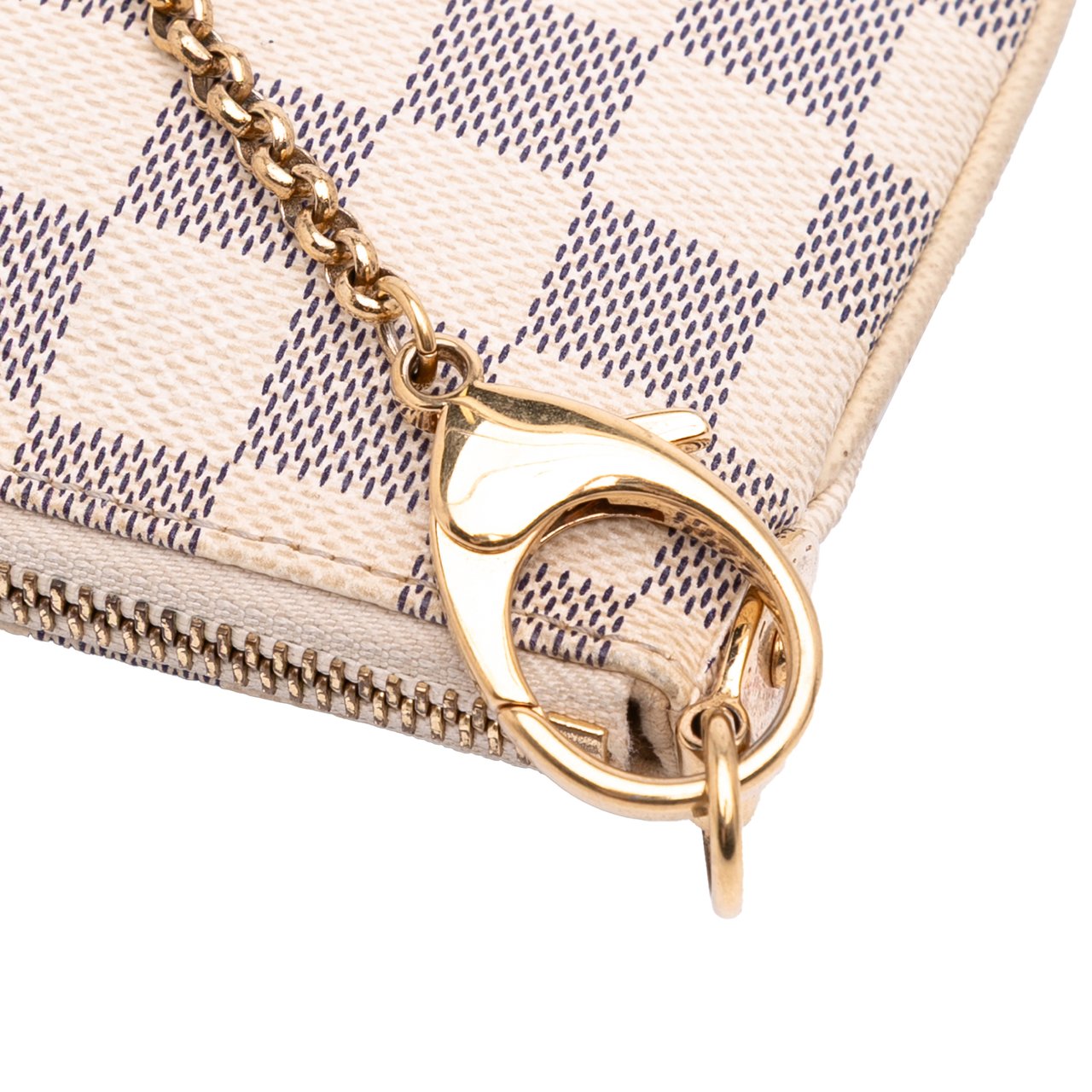 Louis Vuitton Damier Azur Trunks Labels Pochette Milla MM Wit