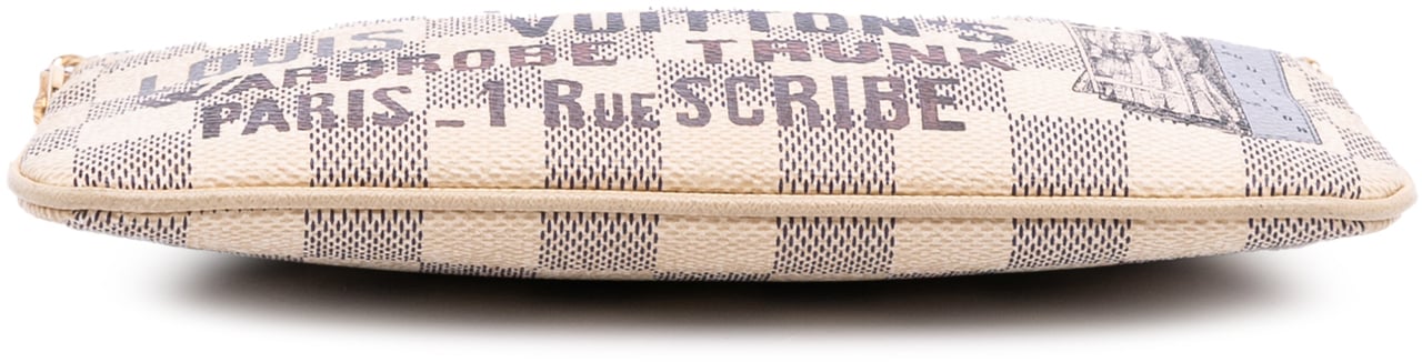 Louis Vuitton Damier Azur Trunks Labels Pochette Milla MM Wit