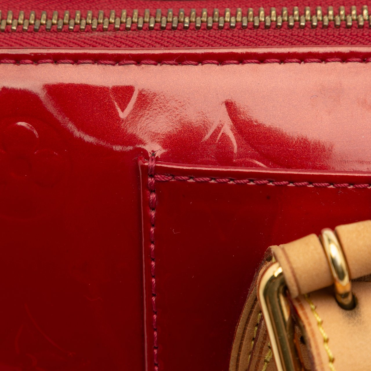 Louis Vuitton Monogram Vernis Rosewood Avenue Rood