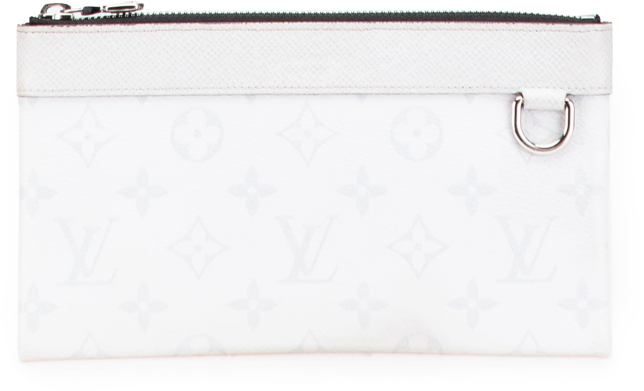 Louis Vuitton Monogram Taigarama Pochette Discovery PM Wit