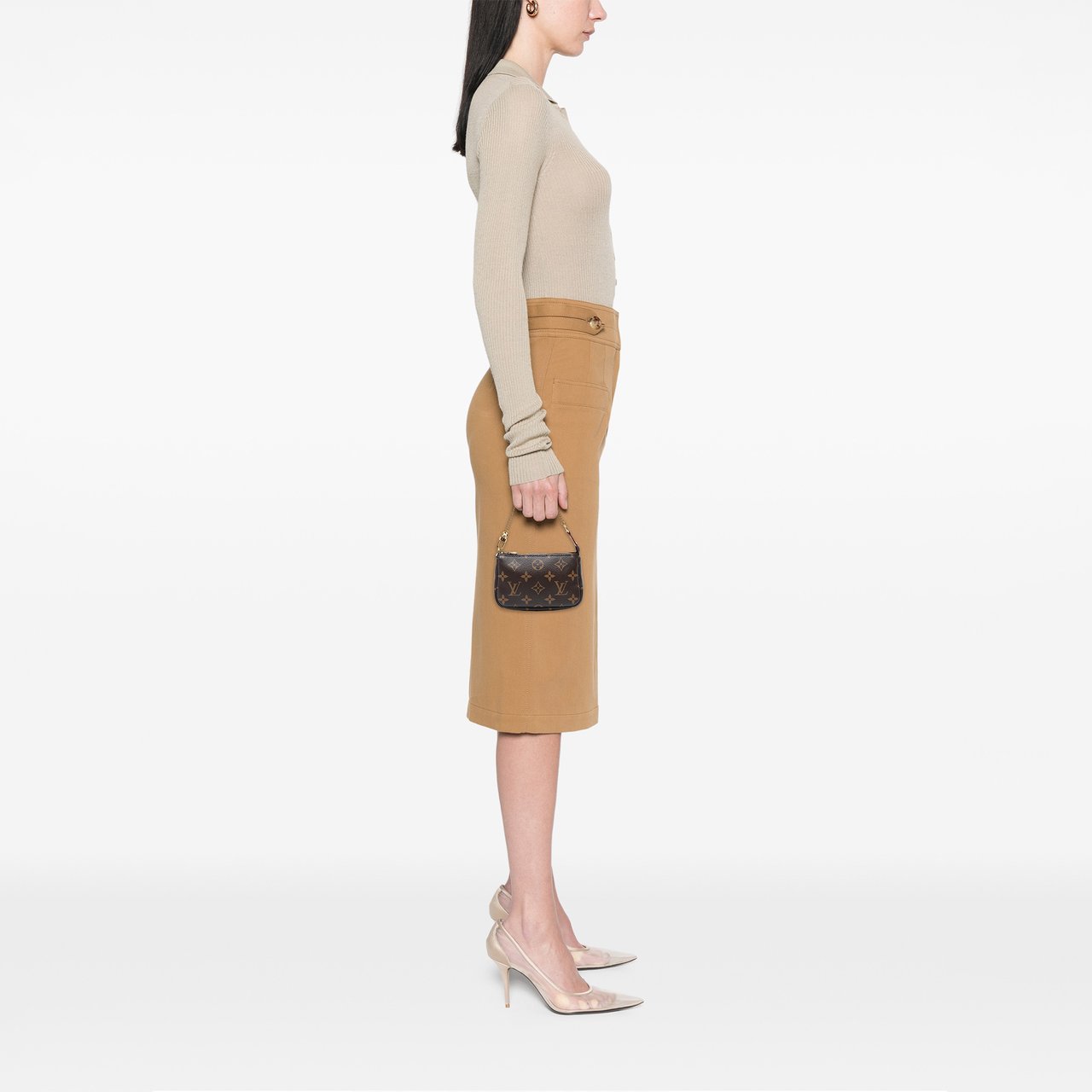 Louis Vuitton Monogram Mini Pochette Accessoires Bruin