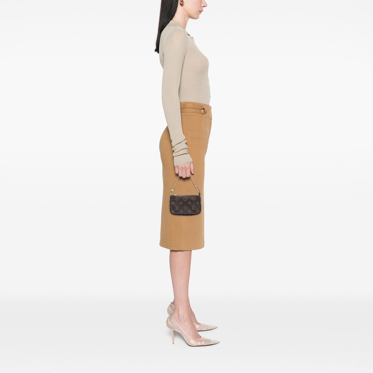 Louis Vuitton Monogram Mini Pochette Accessoires Bruin