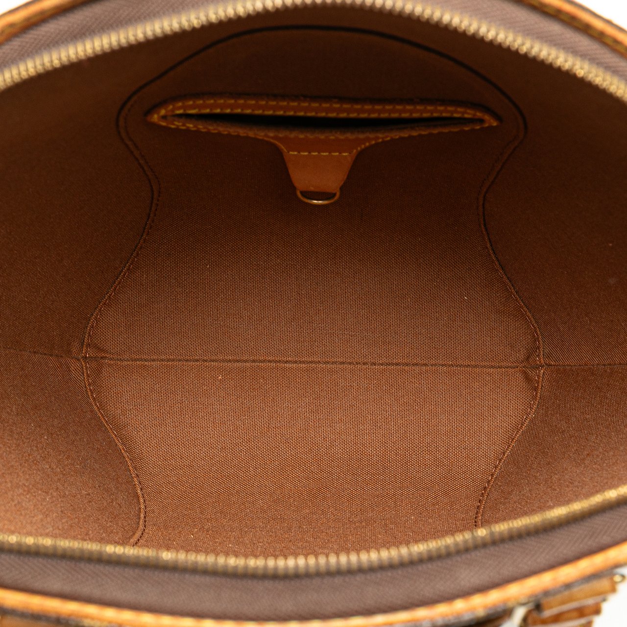 Louis Vuitton Monogram Ellipse PM Bruin