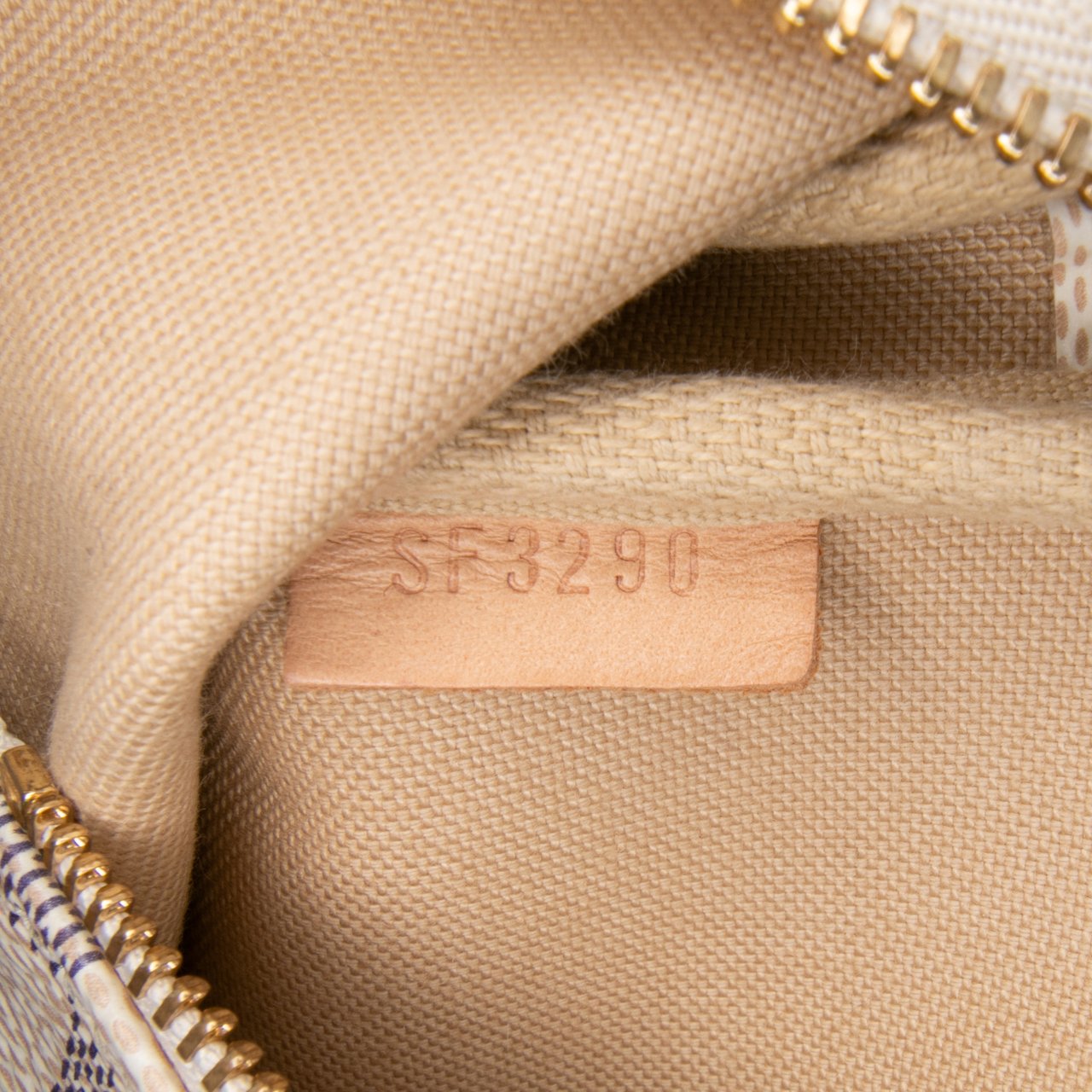 Louis Vuitton Damier Azur Mini Pochette Accessoires Wit