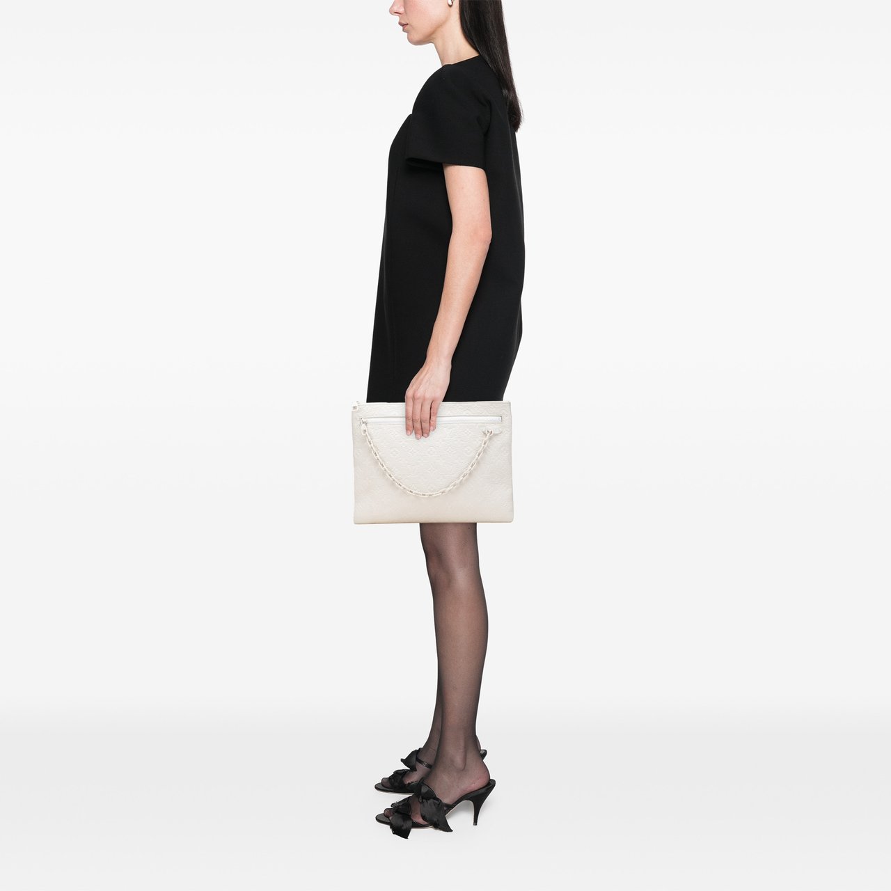 Louis Vuitton Monogram Taurillon A4 Pouch Wit