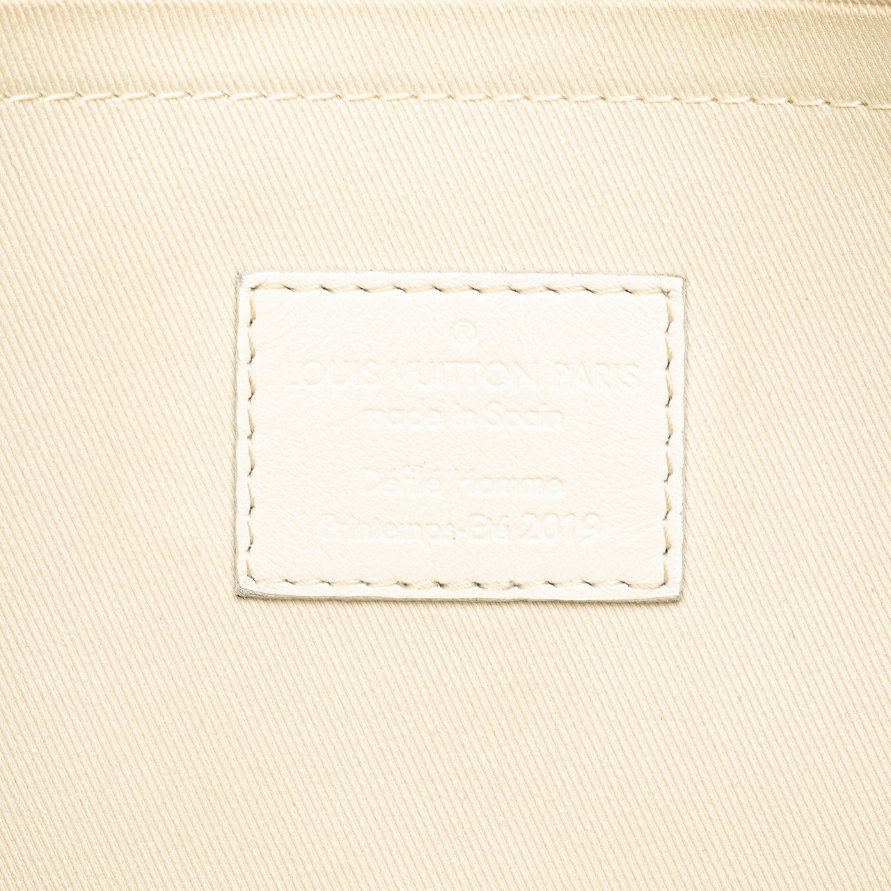 Louis Vuitton Monogram Taurillon A4 Pouch Wit