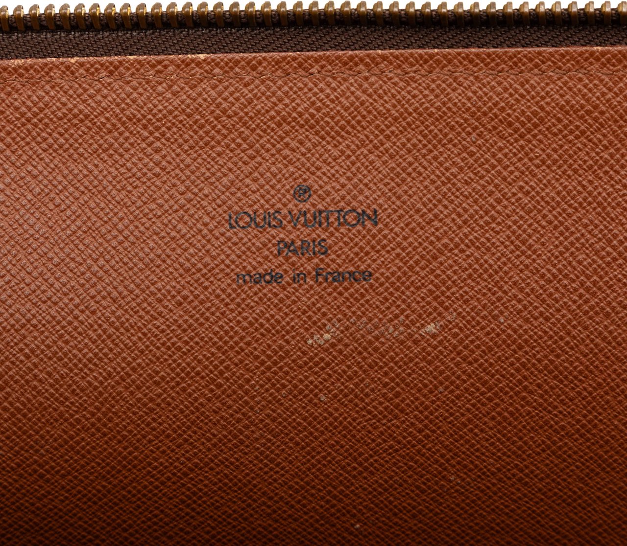 Louis Vuitton Monogram Poche Documents Portfolio Bruin